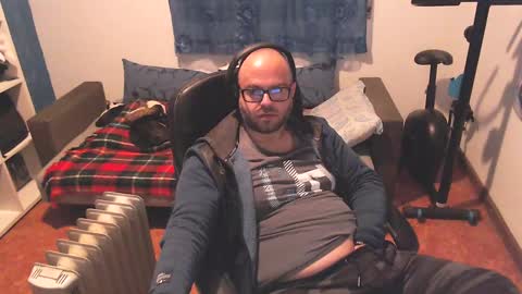 ravingr3d3 online show from 03.01.25