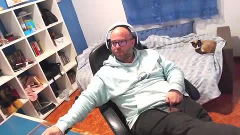 Snapshot of ravingr3d3 chatting on 02.06.26 ravingr3d3 online show from 02.06.26