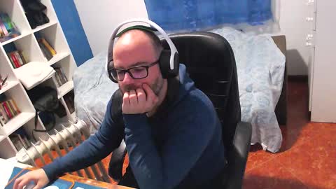 Snapshot of ravingr3d3 chatting on 02.10.26 ravingr3d3 online show from 02.10.26