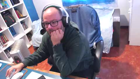 Snapshot of ravingr3d3 chatting on 02.13.26 ravingr3d3 online show from 02.13.26