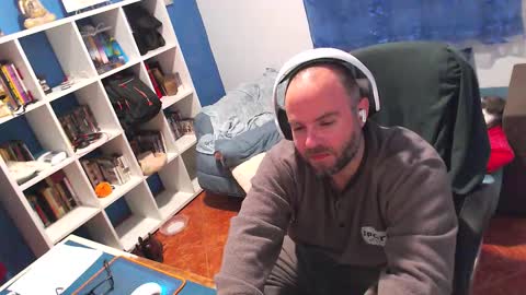 Snapshot of ravingr3d3 chatting on 02.18.26 ravingr3d3 online show from 02.18.26