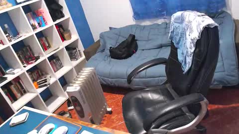 Snapshot of ravingr3d3 chatting on 03.05.26 ravingr3d3 online show from 03.05.26