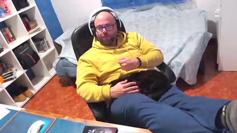 Snapshot of ravingr3d3 chatting on 03.08.26 ravingr3d3 online show from 03.08.26