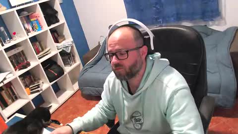 Snapshot of ravingr3d3 chatting on 03.23.26 ravingr3d3 online show from 03.23.26