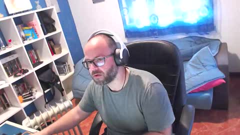 Snapshot of ravingr3d3 chatting on 03.25.26 ravingr3d3 online show from 03.25.26