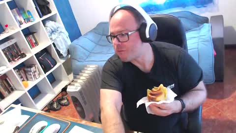 Snapshot of ravingr3d3 chatting on 03.30.26 ravingr3d3 online show from 03.30.26