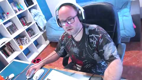 Snapshot of ravingr3d3 chatting on 04.02.26 ravingr3d3 online show from 04.02.26