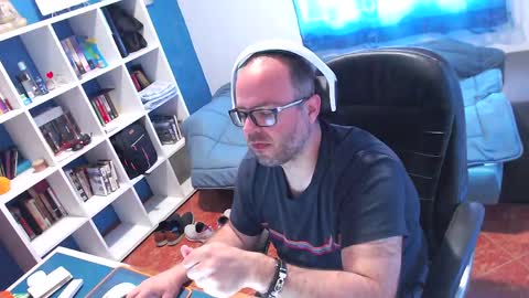 Snapshot of ravingr3d3 chatting on 04.06.26 ravingr3d3 online show from 04.06.26