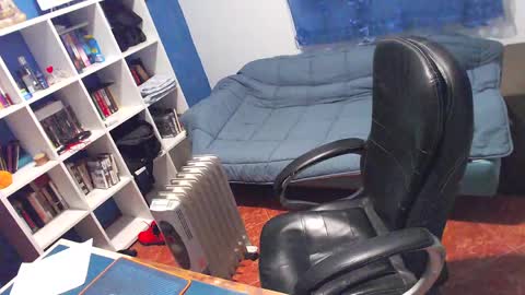 Snapshot of ravingr3d3 chatting on 04.06.26 ravingr3d3 online show from 04.06.26