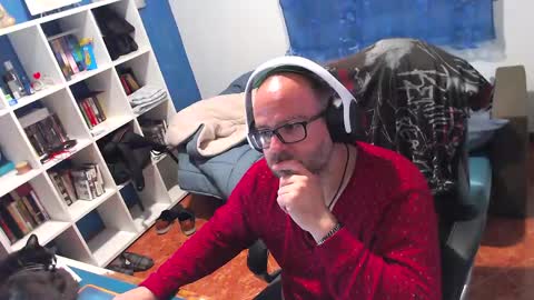 Snapshot of ravingr3d3 chatting on 04.07.26 ravingr3d3 online show from 04.07.26