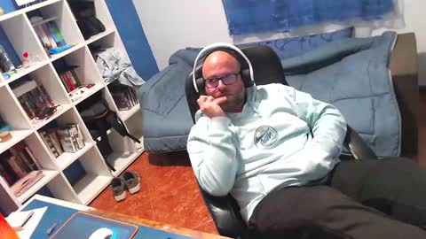 Snapshot of ravingr3d3 chatting on 04.15.26 ravingr3d3 online show from 04.15.26