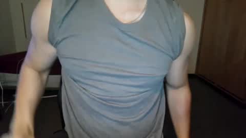 Ravyn online show from 09.14.25