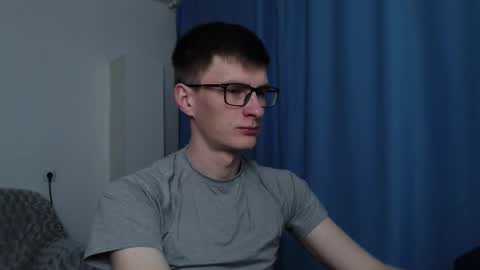 Ray Booy  online show from 12.04.25