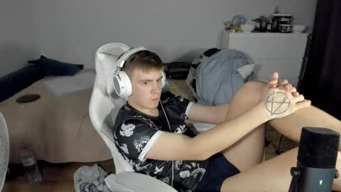 Ray online show from 10.03.25