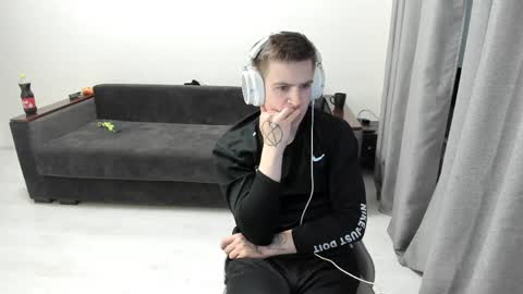 Ray online show from 04.06.26