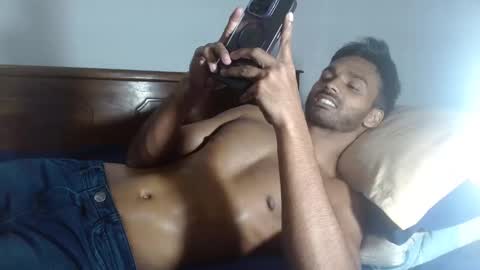 eyan online show from 10.18.25