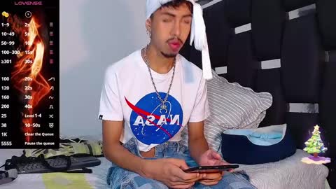 Rayn online show from 01.04.25