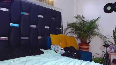 Rayn online show from 01.25.25