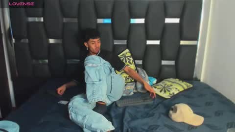 Rayn online show from 02.04.26