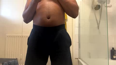 Snapshot of raydick1919 chatting on 01.04.25 Raydick online show from 01.04.25