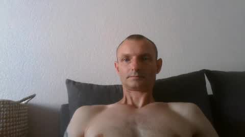 Snapshot of raynxxx335946 chatting on 07.15.26 raynxxx335946 online show from 07.15.26