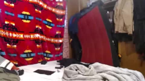 Rayraybaebae online show from 02.16.25