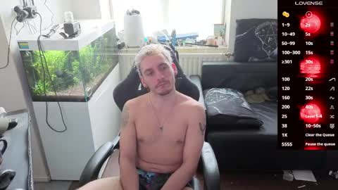 Rayzel online show from 03.31.26