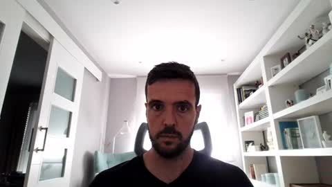 Snapshot of rbaggio24 chatting on 06.18.26 rbaggio24 online show from 06.18.26