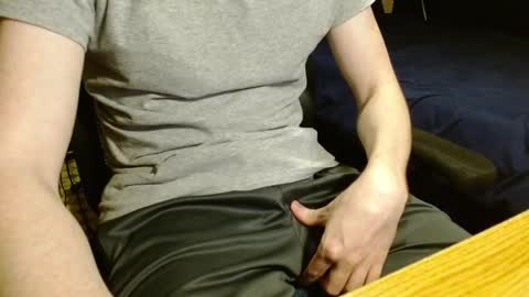 Snapshot of readytocum90 chatting on 03.22.26 Scrappy Coco online show from 03.22.26