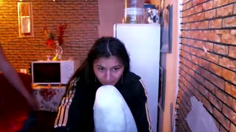 Snapshot of real_coupl3 chatting on 04.29.26 real_coupl3 online show from 04.29.26