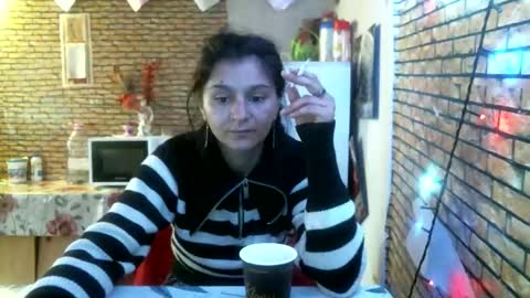 Snapshot of real_coupl3 chatting on 05.02.26 real_coupl3 online show from 05.02.26