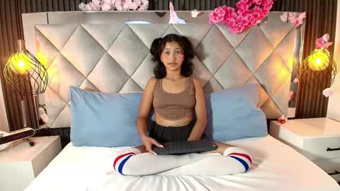 DONCELLA online show from 02.16.26