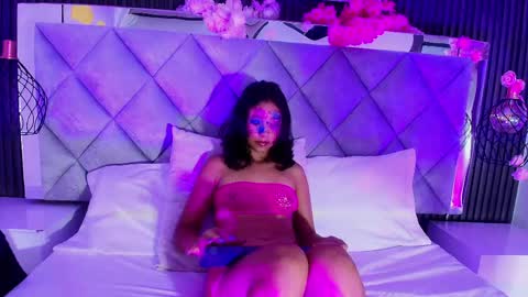 Snapshot of real_doncella_pussy chatting on 05.15.26 DONCELLA online show from 05.15.26