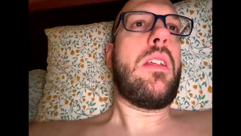 HugeSecret online show from 02.11.25