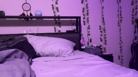 Snapshot of realpurp_ chatting on 01.18.25 Preston Stella online show from 01.18.25