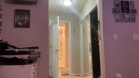 Snapshot of realpurp_ chatting on 02.05.25 Preston Stella online show from 02.05.25