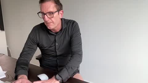 realstuff_ online show from 02.16.26