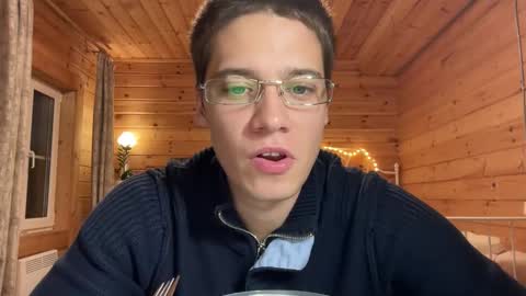 AliceEve online show from 09.22.25