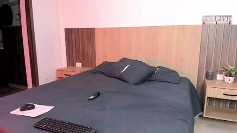 I invite you to my birthday on November 3th  online show from 11.06.25