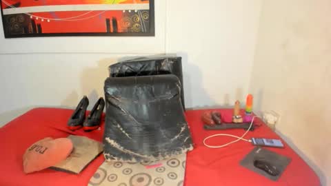 rebecabanks online show from 12.18.25