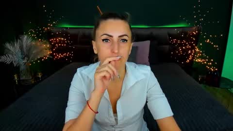 rebecca_diamonds online show from 09.24.25