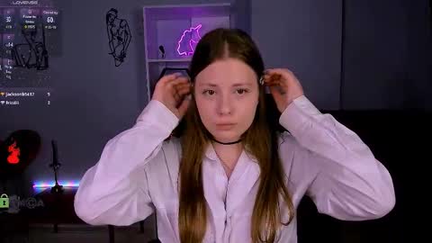 rebecca_smile_ online show from 11.28.25