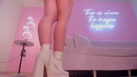 Rebe online show from 03.11.25