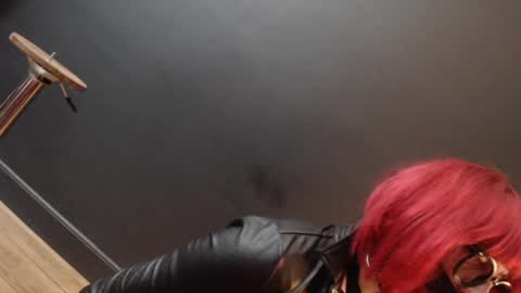 Rebeccalachaude online show from 10.27.25