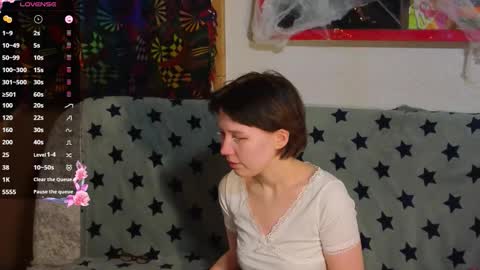 Lara online show from 11.03.25