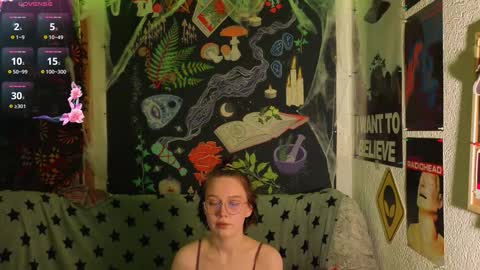 Lara online show from 11.27.25