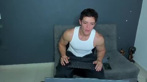 Snapshot of recce_taylor4 chatting on 07.06.26 twitter REECET26 instagram RECCETAYLOR online show from 07.06.26