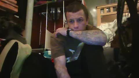 Snapshot of recka810 chatting on 03.01.25 recka810 online show from 03.01.25