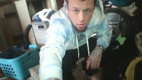 Snapshot of recka810 chatting on 03.02.25 recka810 online show from 03.02.25