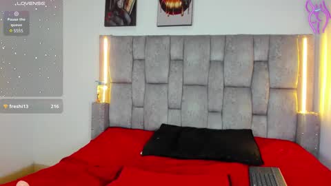 Snapshot of red__lustt chatting on 02.19.26 Amber online show from 02.19.26